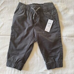 ✨ Baby Gap Everyday Jogger Twill Pants – Soft Black – 6–12 Months – NWT